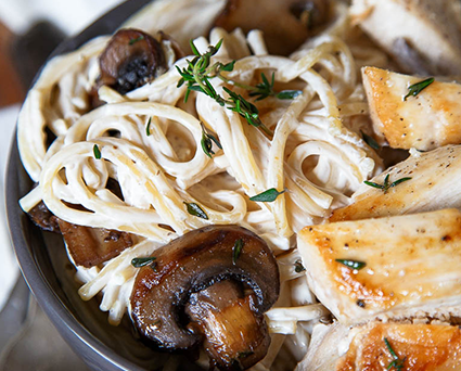 Pasta con Salsa de Hongos