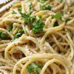 SPAGHETTIS CON QUESO PARMESANO