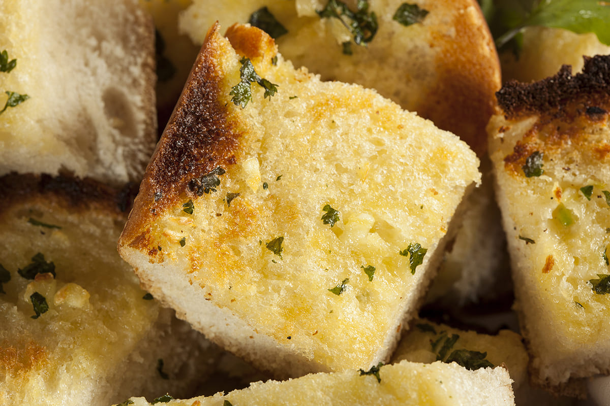 17. Pan-de-ajo Pan-de-ajo