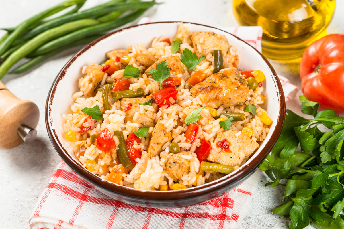 ▷ Arroz con pollo costarricense estilo NUMAR