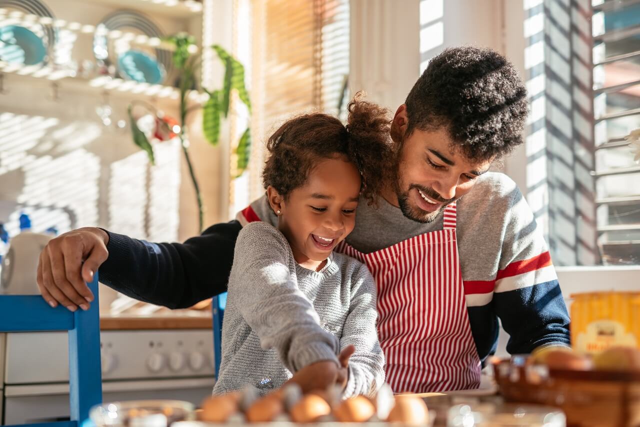 Beneficios de cocinar en familia